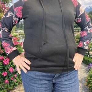 Rose Sleeve Hoodie Warm Nice Comfortable top Size L
